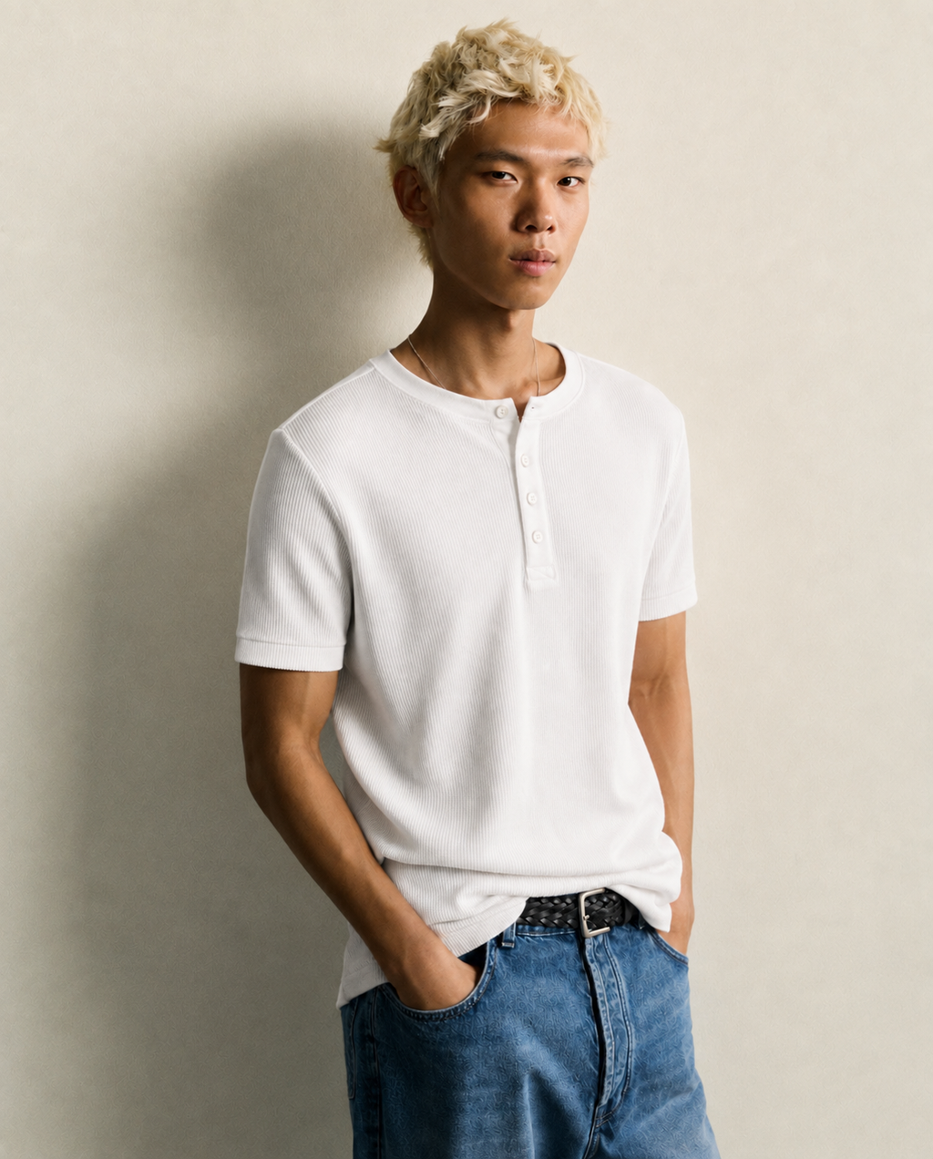 WHITE RIBBED FITTED HENLEY