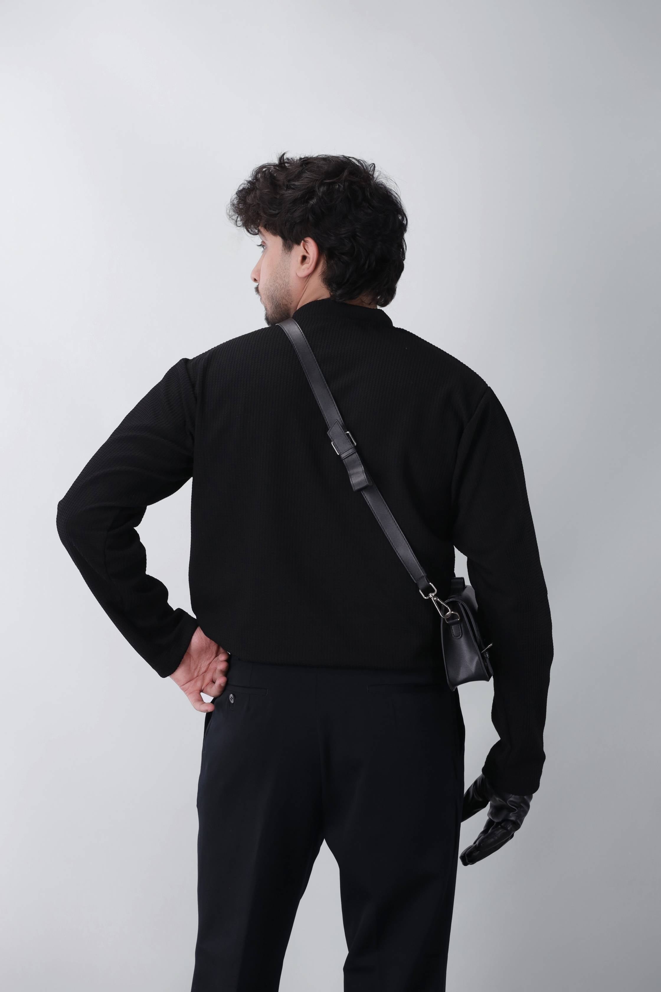 MIDNIGHT HENLEY